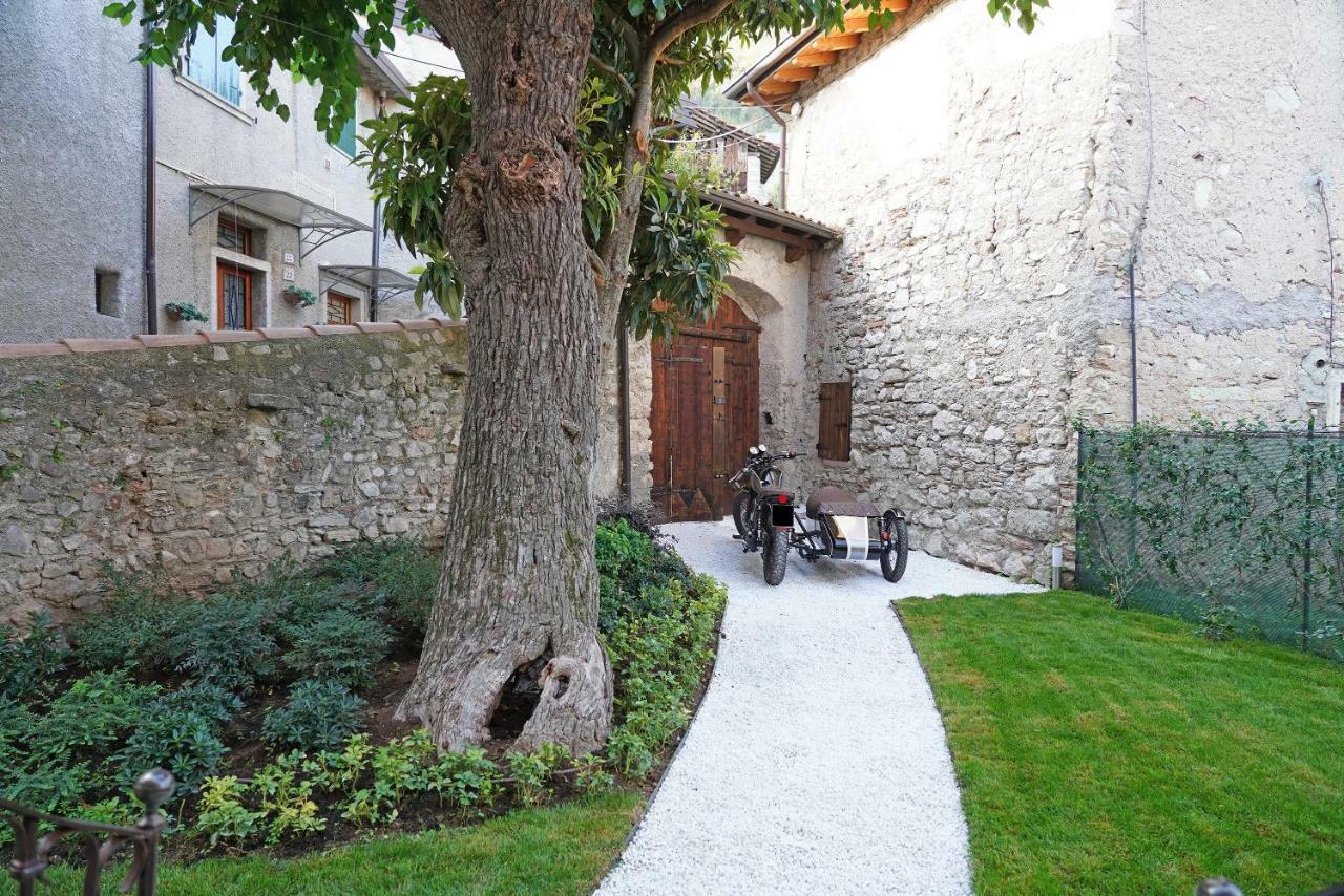 B&B Il Sogno Nel Borgo Gargnano Dış mekan fotoğraf