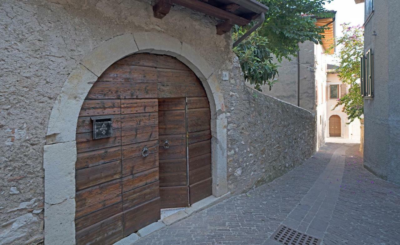 B&B Il Sogno Nel Borgo Gargnano Dış mekan fotoğraf